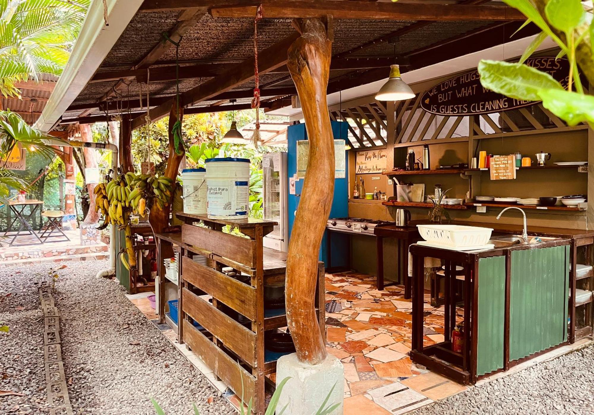 La Ruka Hostel Puerto Viejo de Talamanca 外观 照片